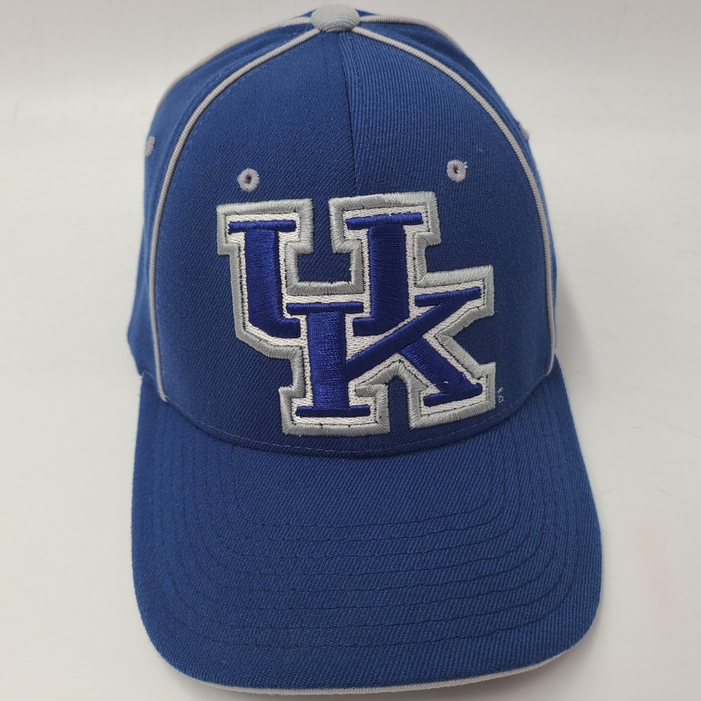 Kentucky Wildcats Hat Fitted M-L Zephyr Blue Gray‎ NCAA University Logo UK Men